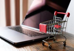 How India is keeping e-commerce and delivery going even during lockdown