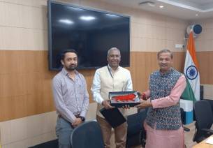 Meeting with Om Prakash Sakhlecha, Minister, MSME, Government of Madhya Pradesh 