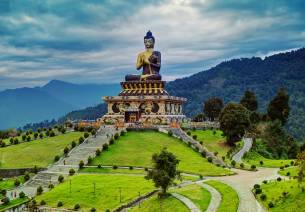 Tourism: Discovering the Top 5 Tourist Destinations in India: A Journey Through Beauty and Culture